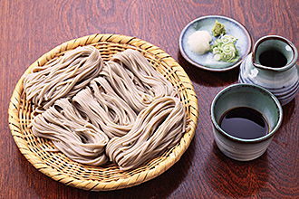 戸隠の手打そば（戸隠そば商組合）